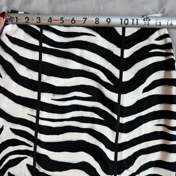 White House Black Market, Black White, Zebra Print, Knee Length, Pencil Skirt-00 - Picture 6 of 9